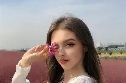 百万网红自导自演自杀一度涨粉2万警方已立案！_中华网