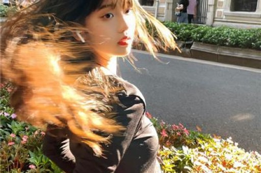 镜头前喊家人镜头后藏脏乱！网红鹿哈或面临269亿天价赔偿